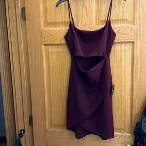 Maroon NWT lulus dress with front cutout
